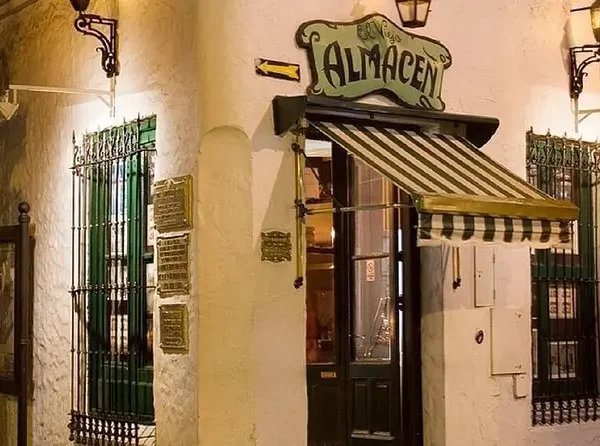El Viejo Almacen Cena Show Tradicional